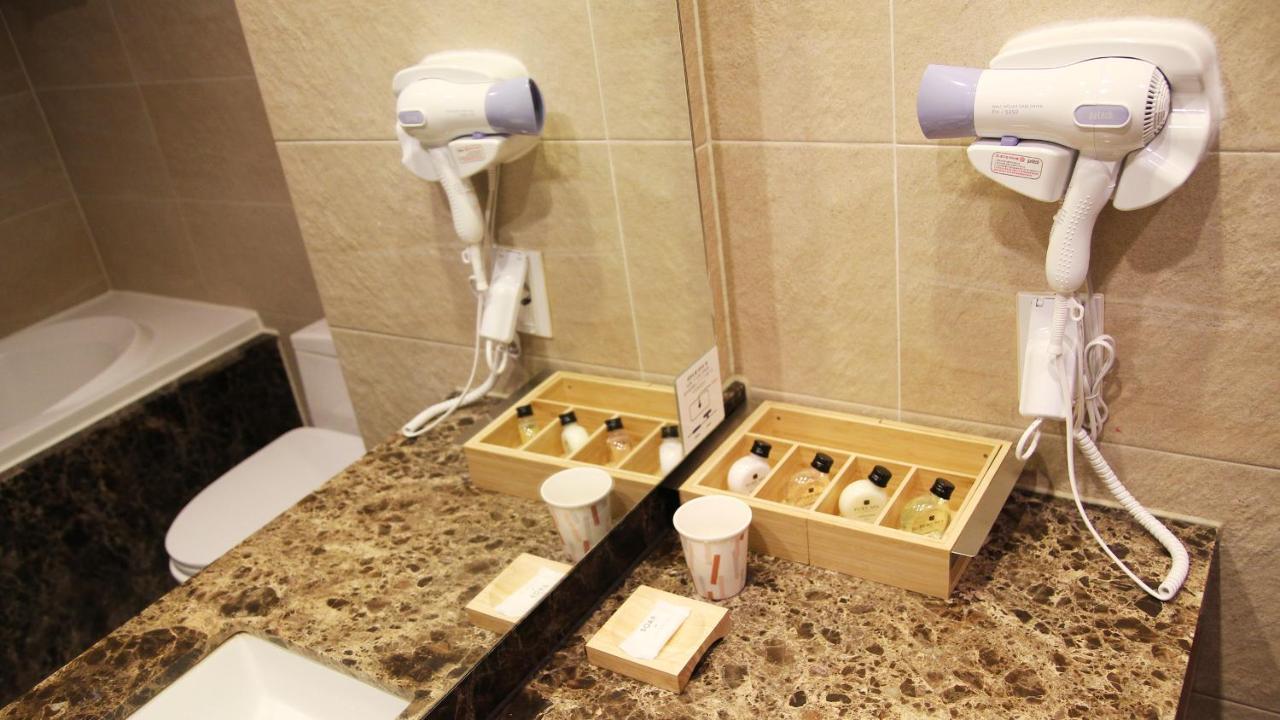 Mohenic Hotel Seoul Myeongdong Εξωτερικό φωτογραφία